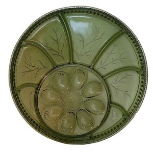 Vintage Indiana Glass Pebble Leaf Avocado Green Divided Relish Deviled Egg Plate